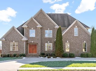 1621 Windwood Ct, Hopkinsville, KY 42240