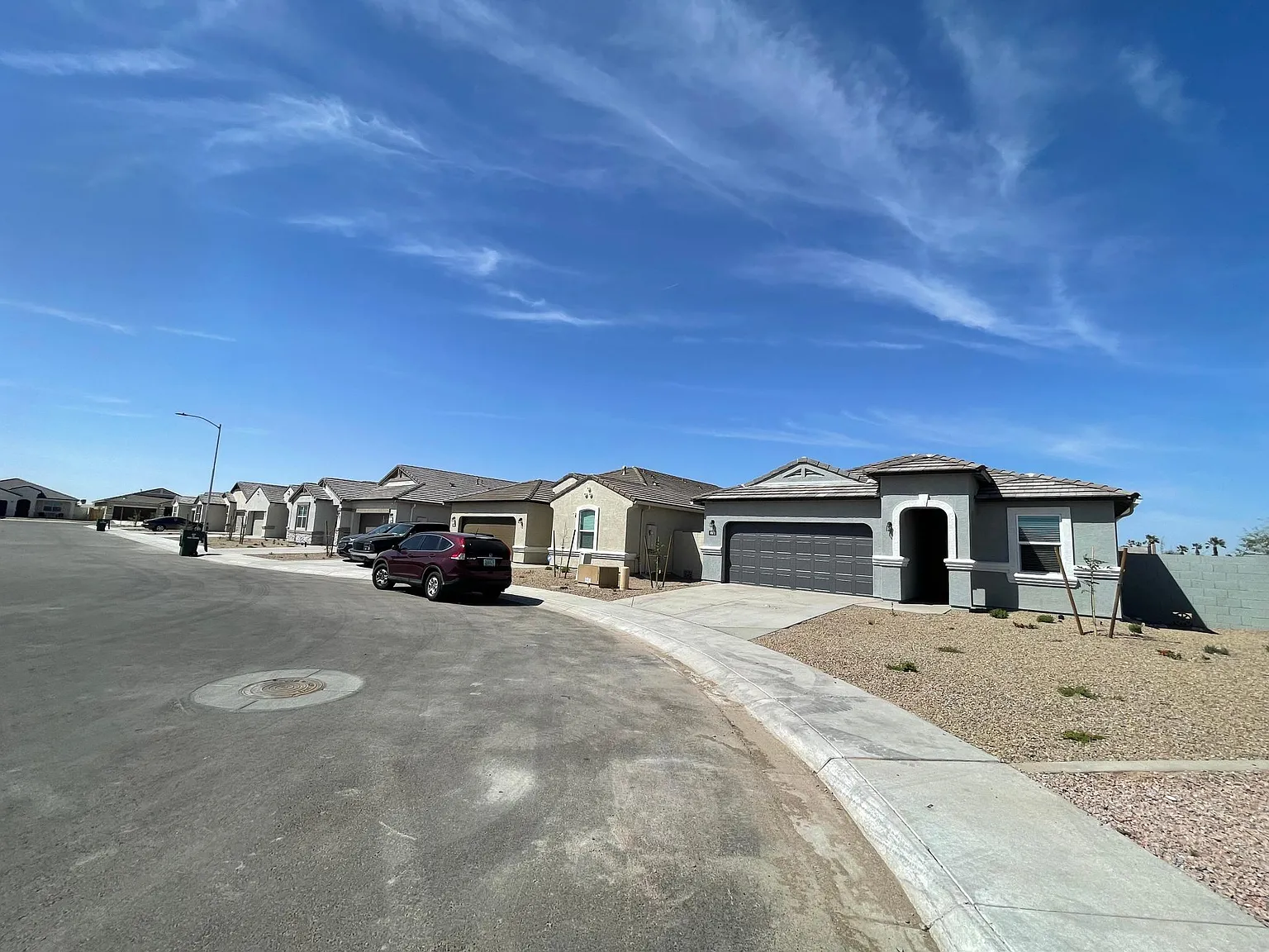 3 bed, 1881 sqft, $1,800 — Photo 3