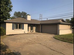 4455 Summit Cir, Amarillo, TX 79109