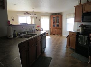 912 Saraina Rd, Shelbyville, IN 46176