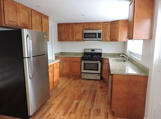 422 Ridge Rd #44, Wilmette, IL 60091