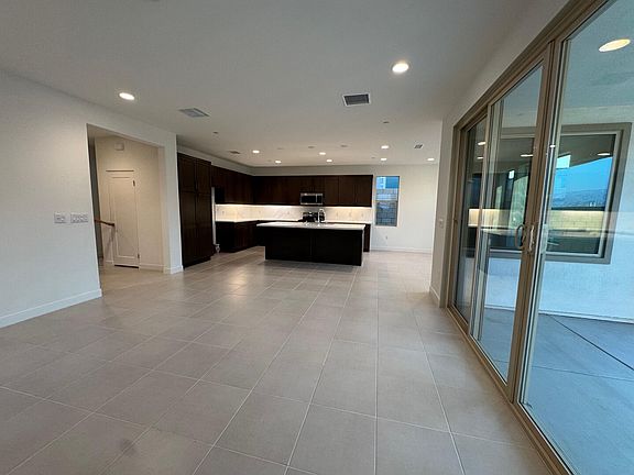 4th image of 74240 Becker St #74240