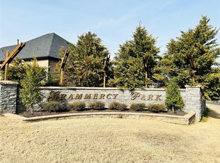 1907 NE Steinbeck Dr #15, Bentonville, AR 72712