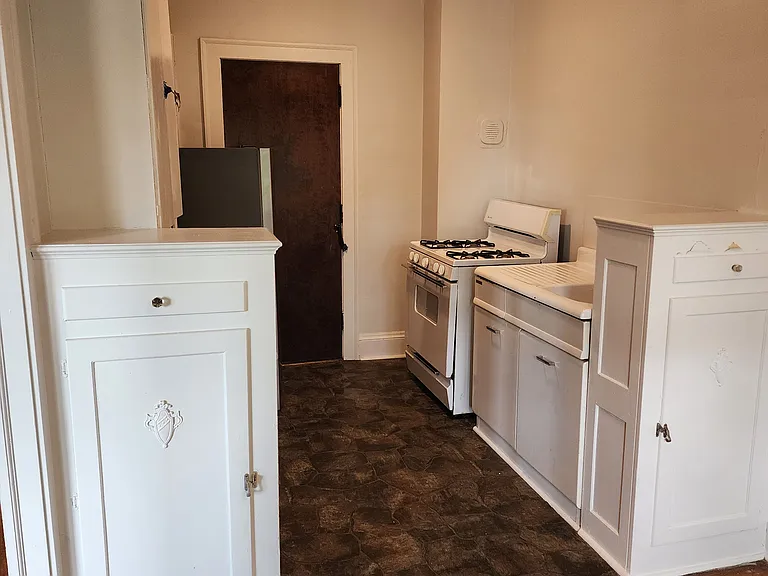 Kitchen Prep Area