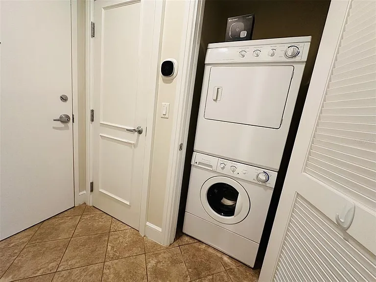 101 S Eola Dr #518 — Photo 18