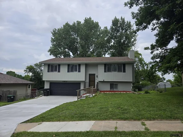 13612 Birchwood Ave, Omaha, NE 68137