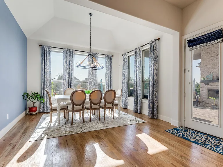 5200 Norwick Dr — Photo 3