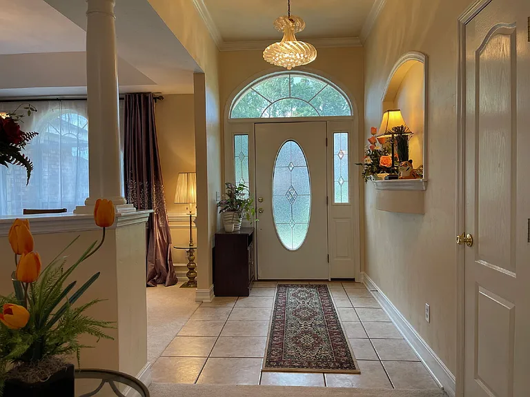 1230 Ronds Pointe Dr E — Photo 10