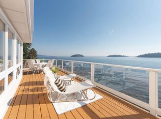 6655 Sunshine Coast Hwy, Sechelt, BC V7Z 0M9