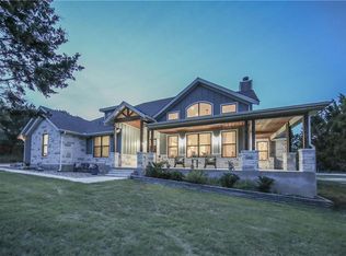 400 Mountain Crest Dr, Wimberley, TX 78676