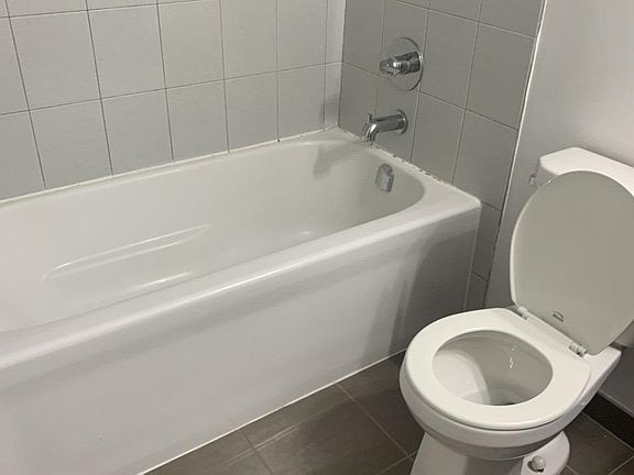 5th image of 3560 Saint Clair Ave E #217