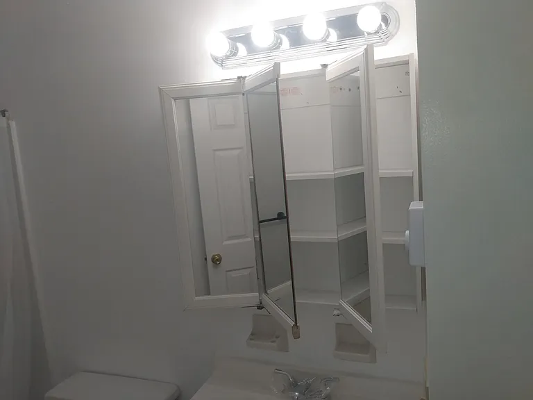 151 Allen St #151 — Photo 19