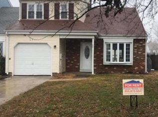 69 Adams St, Swedesboro, NJ 08085