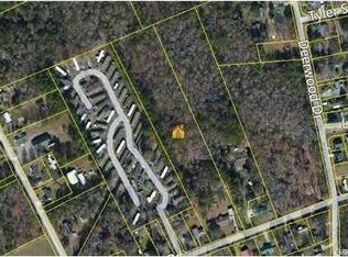 2852 Otranto Rd, North Charleston, SC 29406