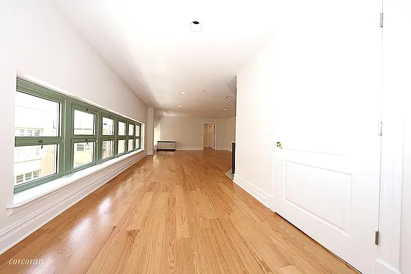 Rented by Corcoran | media 14