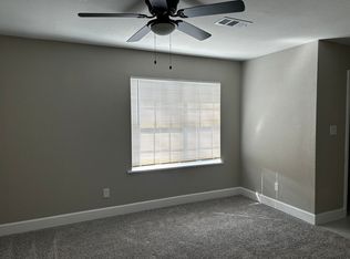 604 Normal Park Dr #606, Huntsville, TX 77320