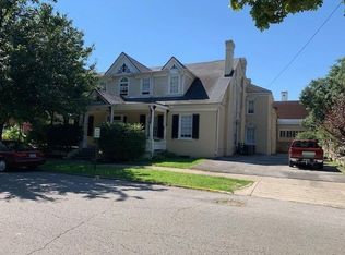 402 W Broadway St, Danville, KY 40422