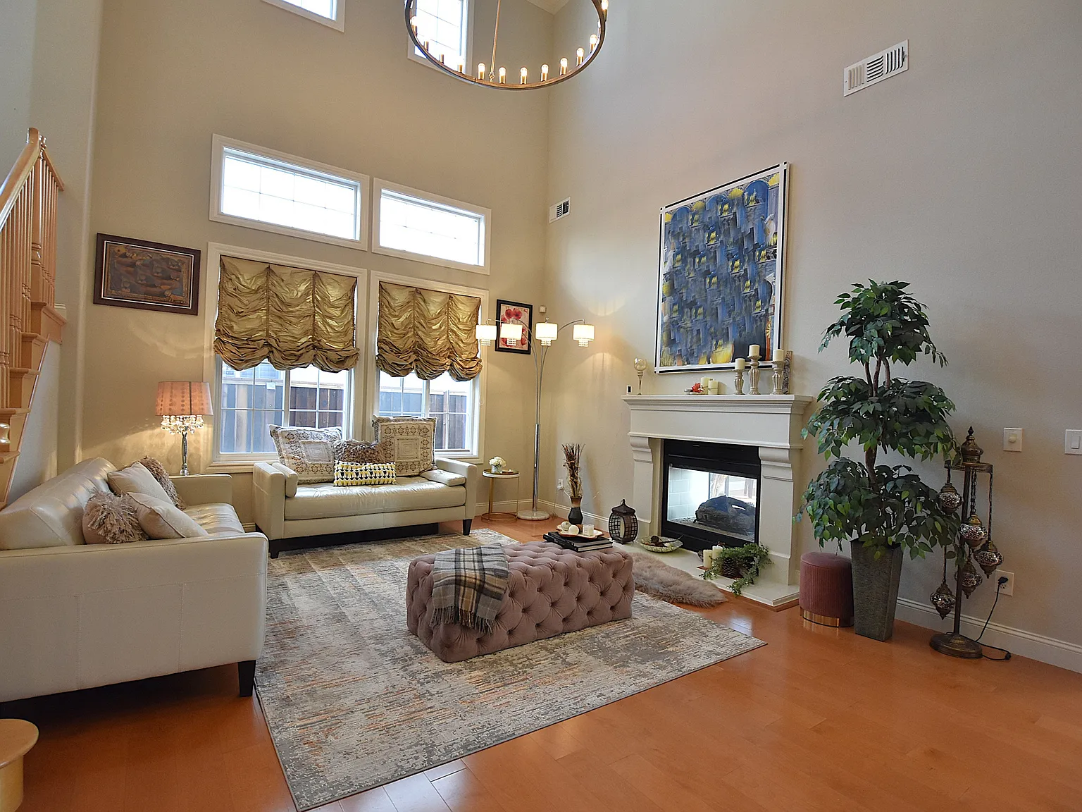 5 bed, 4.5 bath, 3595 sqft, $5,950 — Photo 4