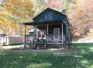 135 Robin Rd, Rockton, PA 15856