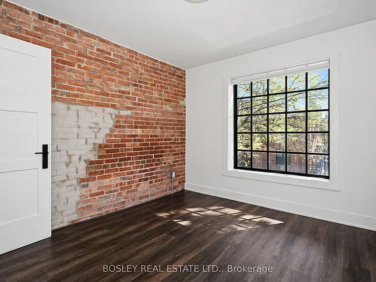 334 Gladstone Ave #2 — Photo 10
