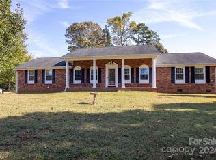 2193 Heavner Rd, Lincolnton, NC 28092