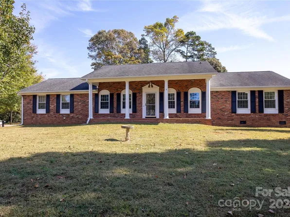 2193 Heavner Rd, Lincolnton, NC 28092