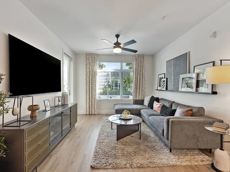 Vive Luxe, San Diego, CA, Living Room