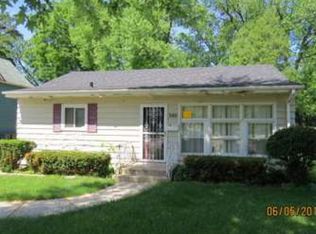 380 Marguerite St, Elgin, IL 60123