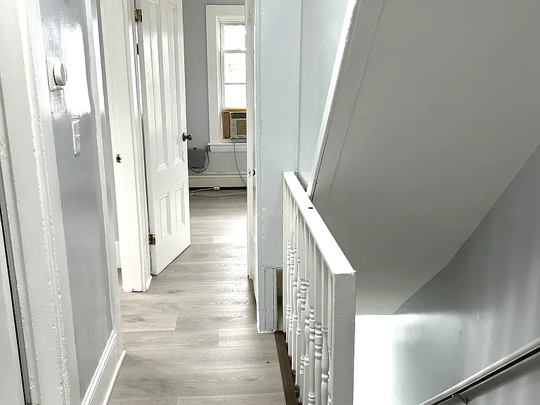 21 Weston St — Photo 7