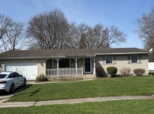 80 N County Line Rd, Hobart, IN 46342