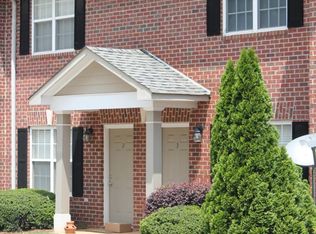 450 Barnett Shoals Rd, Athens, GA 30605