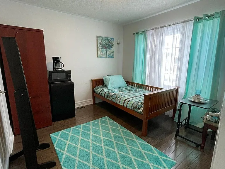 8 Driftwood Ct #MAIN — Photo 10