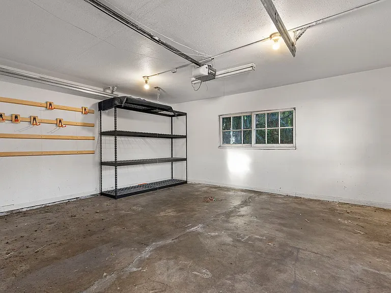 3315 SE Cesar Estrada Chavez Blvd — Photo 29