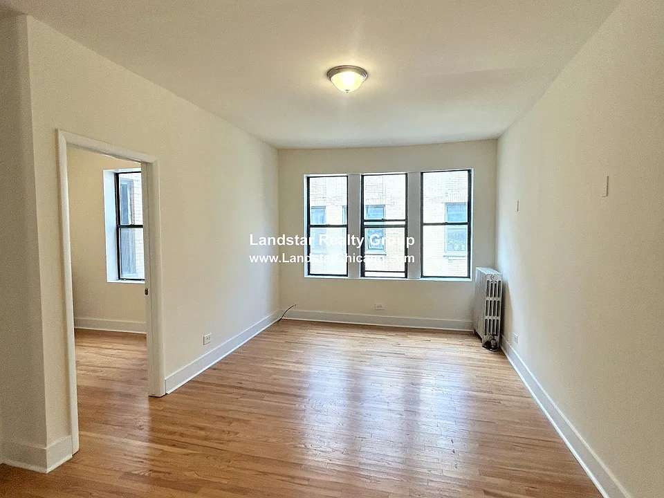 1532 N Kedzie Ave #2F