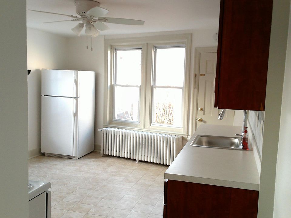 Spacious Kitchen