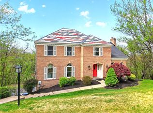 110 Royal Pl, Mcmurray, PA 15317
