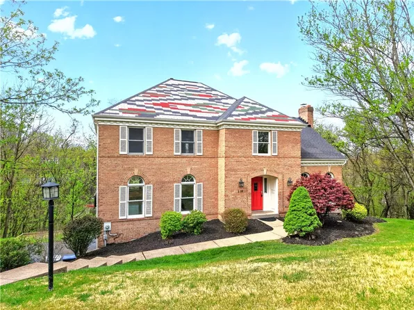 110 Royal Pl, McMurray, PA 15317