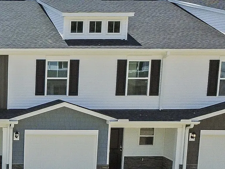 207 Higher Ct — Photo 2