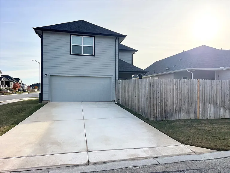 219 Tokalaun Dr — Photo 20