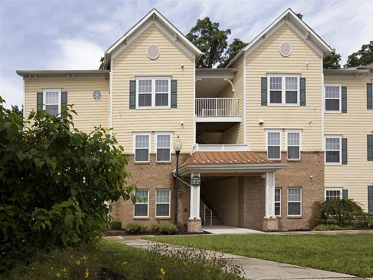 600 Spring Manor Cir — Photo 19