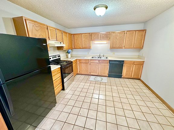 4th image of 107 Mountain View Dr