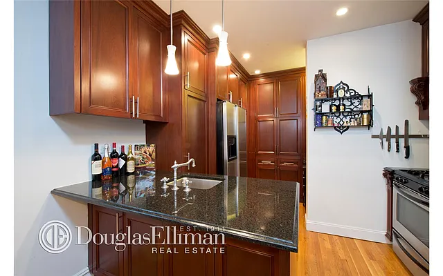 Sold by Douglas Elliman | media 17