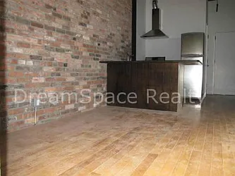 Rented by Dream Space Realty