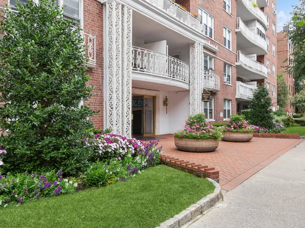 69-10 108th Street image 10 of 10