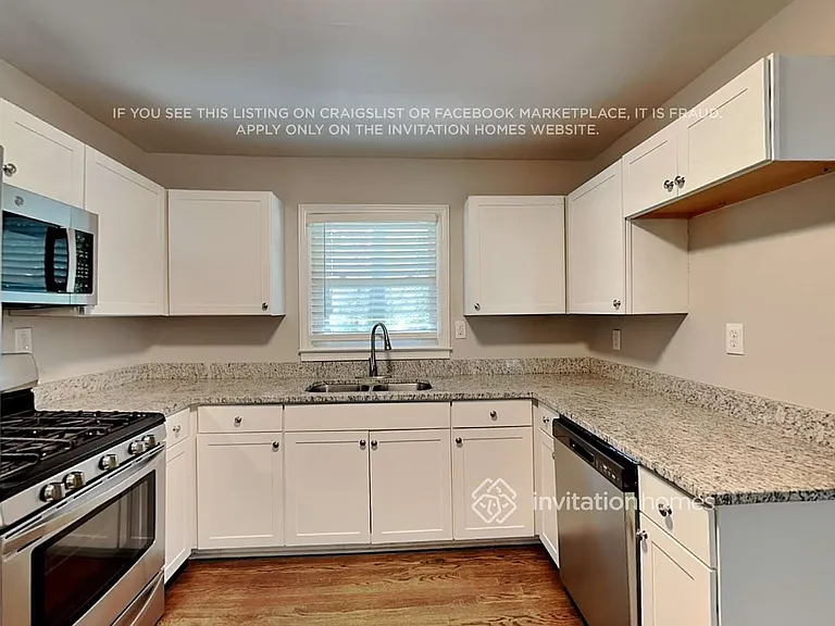3439 Alcan Way — Photo 8