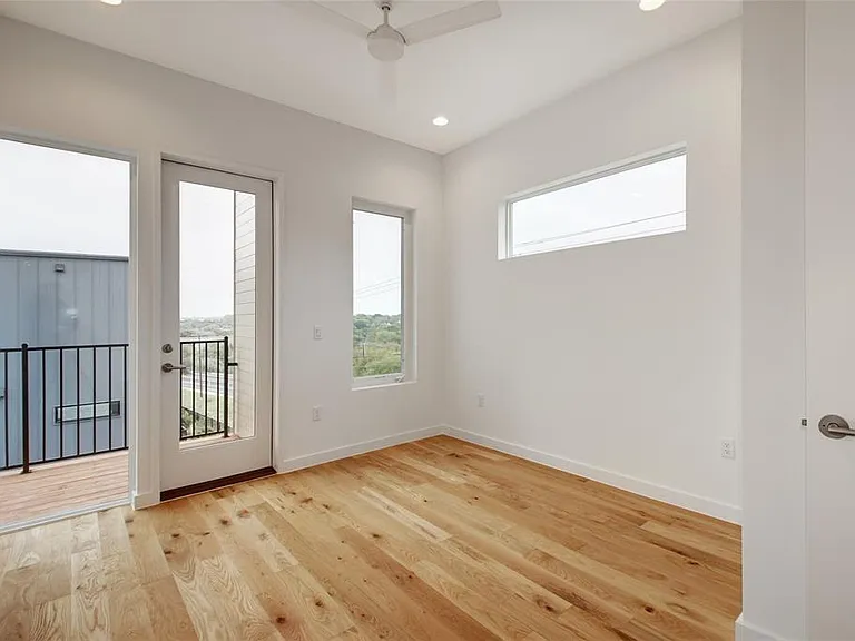 6020 Springdale Rd #3 — Photo 6