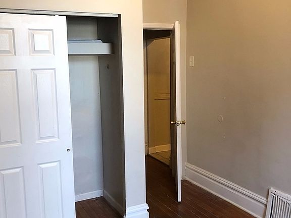 4th image of 3323 Itaska St #1F