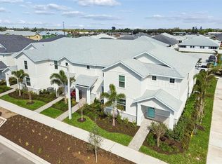 8007 Seaflower Pkwy, Bradenton, FL 34210