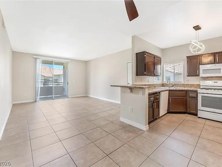 1830 N Buffalo Dr #2115 — Photo 7