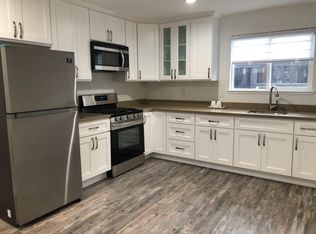 230 S 1st St #B, Campbell, CA 95008